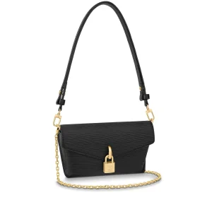 Padlock On Strap M80682